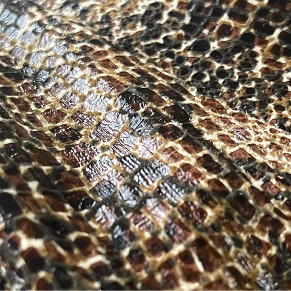 Reba faux suede snake print crinkle maxi skirt NWT  Argentina size 6 - Picture 4 of 13